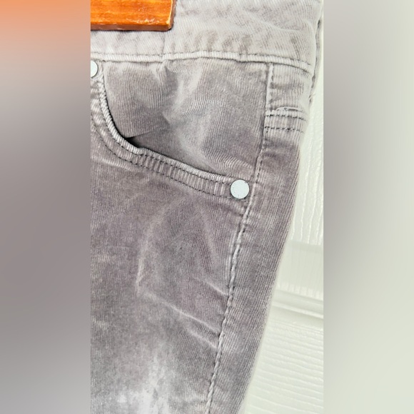 7 for all mankind grey corduroy jeans - high rise skinny -size 6 - Picture 4 of 6
